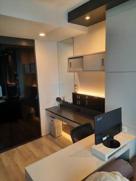 IDEO Mobi Asoke, Bangkok, New Petchaburi Road, Bang Kapi, Huai Khwang, Bangkok, 1 Bedroom, 34 sqm, Condo For Sale, by Janyanan (Pang), 500524132 - DDproperty.com