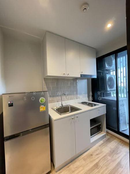 Newera Condo Ekamai-Ramintra, Bangkok, Sukhonthasawat Road, Lat Phrao, Bangkok, 1 Bedroom, 29 sqm, Condo For Rent, by Praewpakar Soontawong, 500524160 - DDproperty.com