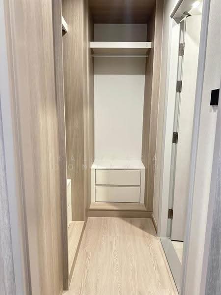 Reference Sathorn-Wongwianyai, Bangkok, Krung Thonburi 2 Alley, Bang Lam Phu Lang, Khlong San, Bangkok, 1 Bedroom, 25 sqm, Condo For Rent, by Praewpakar Soontawong, 500524204 - DDproperty.com