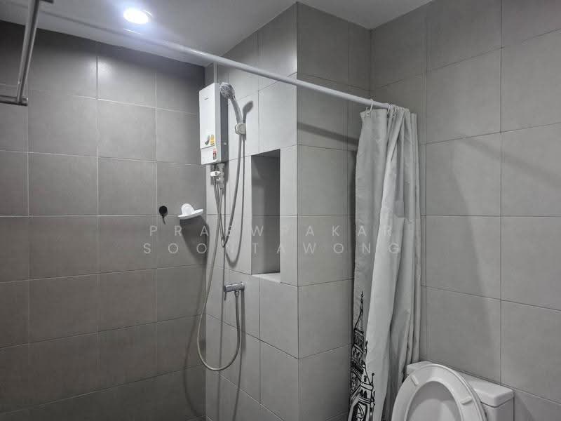 Urbano Absolute Sathon-Taksin, Bangkok, 345 Charoen Nakhon 14/2 Alley, Khlong Ton Sai, Khlong San, Bangkok, 1 Bedroom, 30 sqm, Condo For Rent, by Praewpakar Soontawong, 500524210 - DDproperty.com