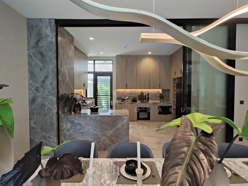 undefined, Bangkok, Khlong Chan, Bang Kapi, Bangkok, 4 Bedrooms, 846 sqm, Single Detached House For Sale, by Poomphat Tienthongsakul, 500524269 - DDproperty.com