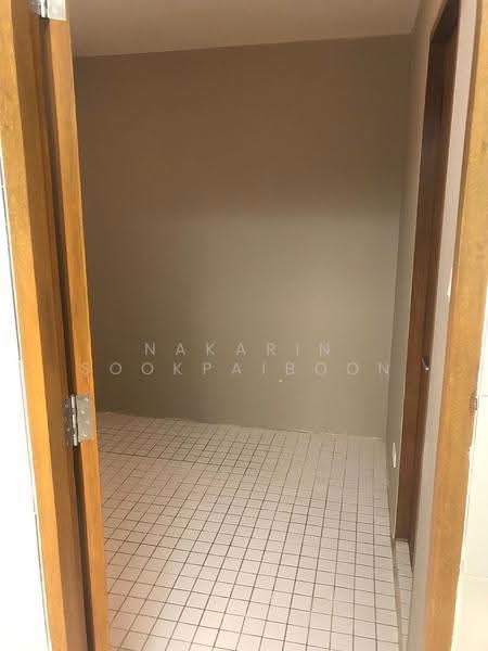 United Tower Thonglor, Bangkok, 333 Soi Thonglor 17, Khlong Tan Nua, Watthana, Bangkok, 2 Bedrooms, 172 sqm, Condo For Rent, by Nakarin Sookpaiboon, 500524280 - DDproperty.com