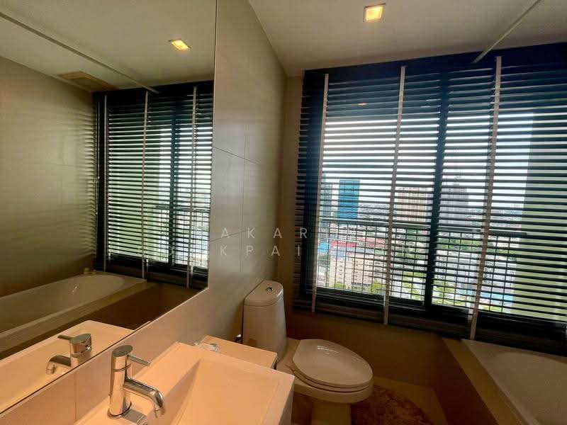 Noble Solo, Bangkok, 988 Thong Lo, Khlong Tan Nua, Watthana, Bangkok, 1 Bedroom, 72 sqm, Condo For Rent, by Nakarin Sookpaiboon, 500524294 - DDproperty.com