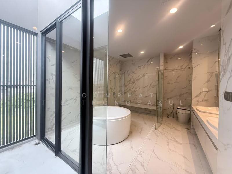 undefined, Bangkok, Saphan Sung, Bangkok, 4 Bedrooms, 460 sqm, Townhouse For Sale, by Poomphat Tienthongsakul, 500524297 - DDproperty.com