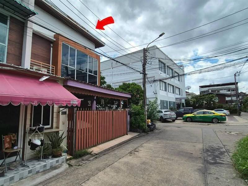 อิน-เฮ้าส์ ลาดพร้าว ซอยลาดพร้าว83 (จิตต์อารีย์), กรุงเทพ, ถนนลาดพร้าว83, คลองเจ้าคุณสิงห์, วังทองหลาง, กรุงเทพ, 160 ตร.ม., ทาวน์เฮ้าส์ ขาย, โดย คุณ ณัฐสิน ตรีเพ็ชร (คิริน), 500524326 - DDproperty.com