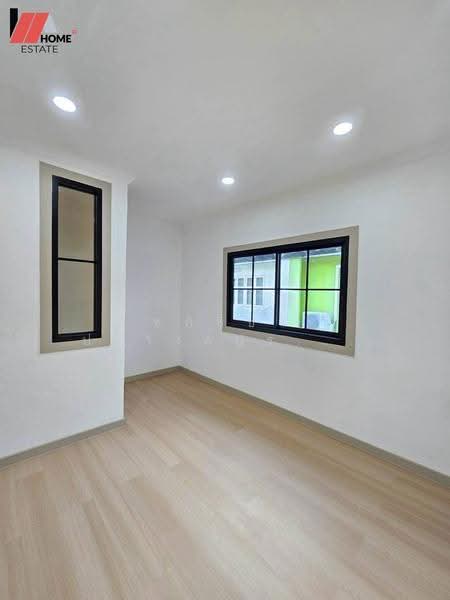 Piyawararom Village Phase 3, Nonthaburi, Baan Kluay-Sai Noi Road, Sai Noi, Nonthaburi, 3 Bedrooms, 100 sqm, Townhouse For Sale, by ชลธิชา ปรางค์ประทานพร, 500524364 - DDproperty.com