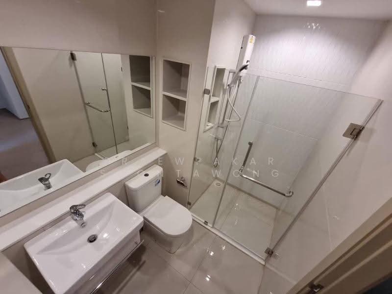 Life Ladprao, Bangkok, 992 Ladprao Road, Jom Phon, Chatuchak, Bangkok, 1 Bedroom, 35 sqm, Condo For Rent, by Praewpakar Soontawong, 500524379 - DDproperty.com