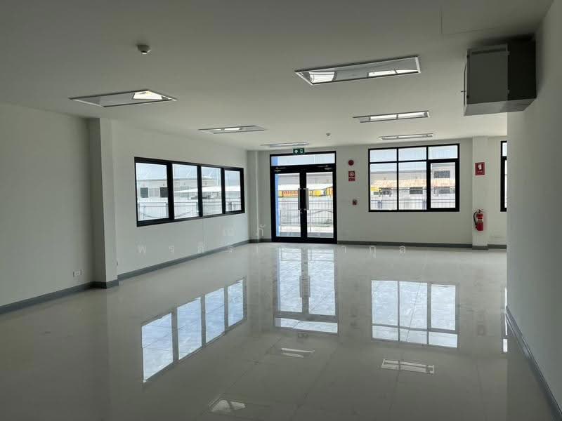 ให้เช่า คลังสินค้า โกดัง พื้นยกสูง 4,200 ตรม.บางนา ตราด สมุทรปราการ (TW8-29426), Samut Prakan, Bang Sao Thong, Samut Prakan, , 4,200 sqm, Warehouse/Factory For Rent, by ณภัทร พรสิริเมธากุล, 500524407 - DDproperty.com