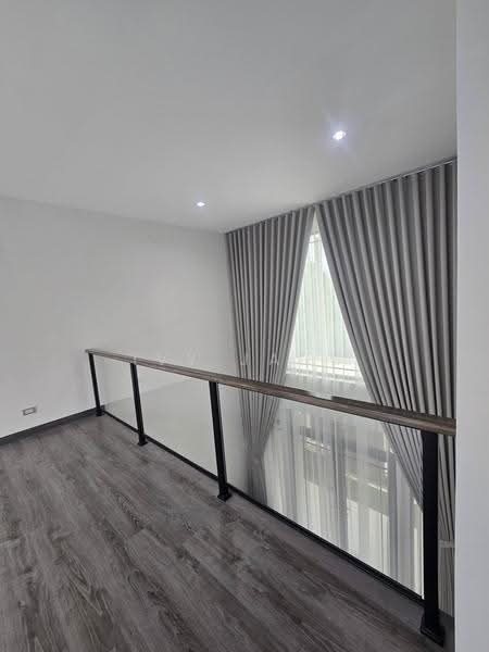 Baan Klang Muang Classe Sukhumvit 77, Bangkok, Soi On Nut 21, Suan Luang, Bangkok, 2 Bedrooms, 214 sqm, Single Detached House For Rent, by Ivy Jang, 500524426 - DDproperty.com