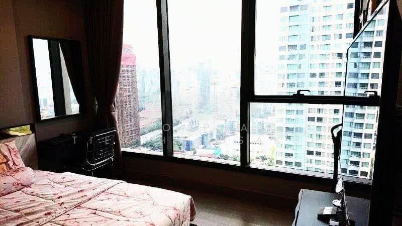 The Esse at Singha Complex, Bangkok, 1788 New Petchaburi Rd, Khlongtoei Nua, Watthana, Bangkok, 1 Bedroom, 48 sqm, Condo For Sale, by Poomphat Tienthongsakul, 500524427 - DDproperty.com