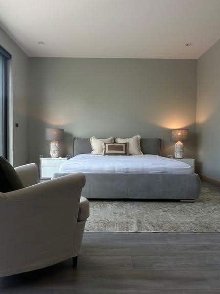 Hosue BTS Phromphong 3 bed / 4 bath, Bangkok, Khlong Tan Nua, Watthana, Bangkok, 3 Bedrooms, 350 sqm, Single Detached House For Rent, by PROPERTYSIGHTS REAL ESTATE, 500524428 - DDproperty.com