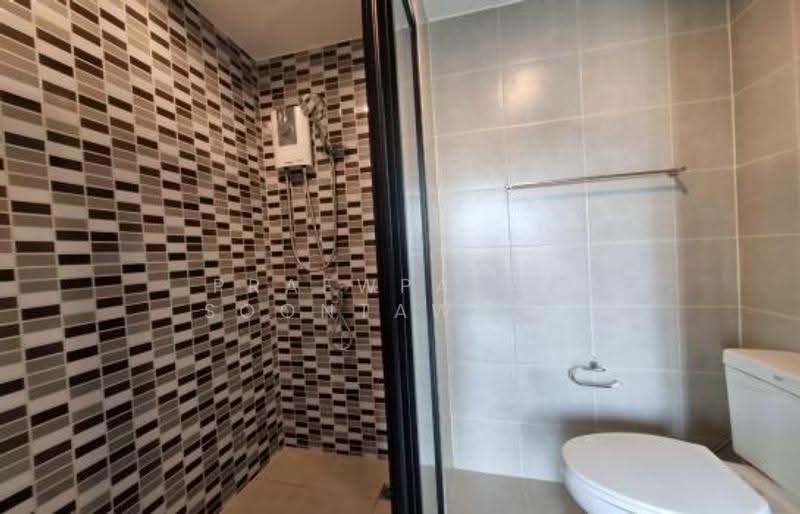 The Base Phetkasem, Bangkok, Phet Kasem Rd, Bang Wa, Phasi Charoen, Bangkok, 1 Bedroom, 25 sqm, Condo For Rent, by Praewpakar Soontawong, 500524434 - DDproperty.com