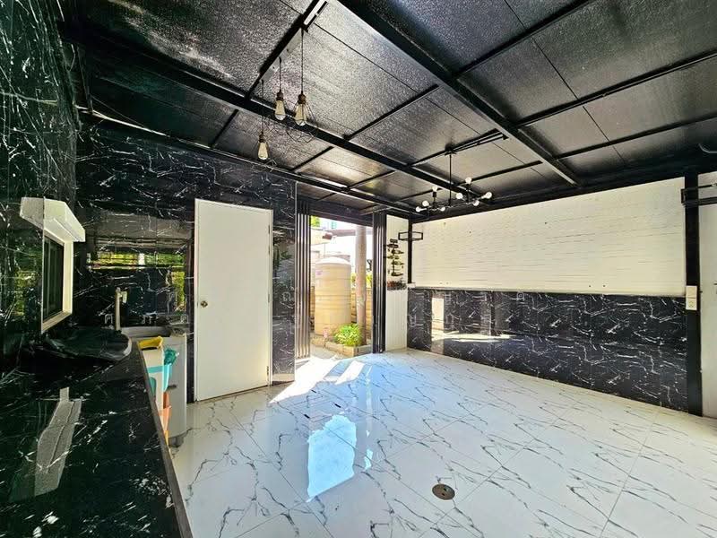 Habitia Panyaintra 2, Bangkok, Panya Inthra Road, Sam Wa Tawan Tok, Khlong Sam Wa, Bangkok, 4 Bedrooms, 290 sqm, Single Detached House For Sale, by คุณ ณัจภสิญาค์ ศุภควัษฐ์กาญกุล (ณิชชา), 500524438 - DDproperty.com