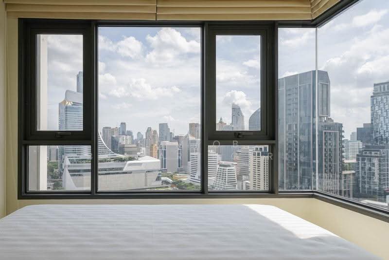 Life One Wireless, Bangkok, 1 Wireless Road, Lumphini, Pathum Wan, Bangkok, 2 Bedrooms, 45 sqm, Condo For Rent, by Sompob Buaparungsri, 500524460 - DDproperty.com