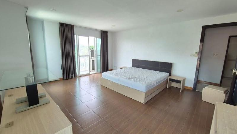 Le Celeste Rama 9-Srinakarin, Bangkok, Srinakarin, Hua Mak, Bang Kapi, Bangkok, 2 Bedrooms, 100 sqm, Condo For Sale, by Hathairat Rookphan, 500524473 - DDproperty.com