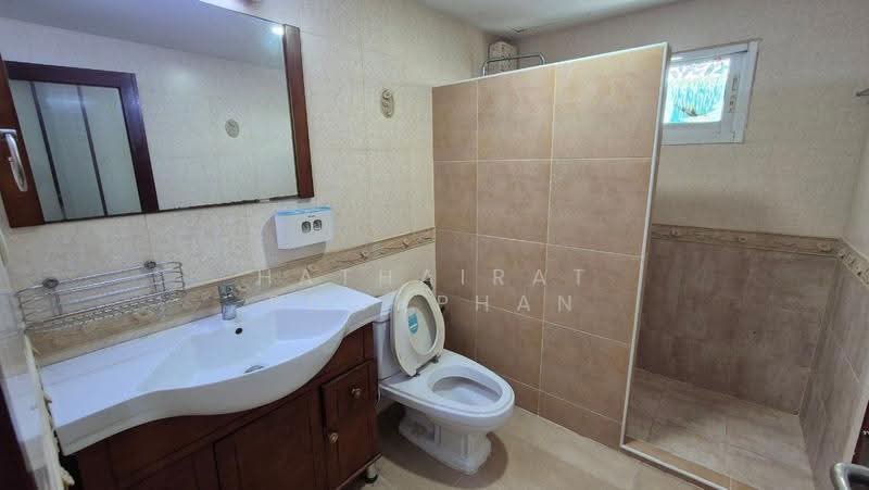 Le Celeste Rama 9-Srinakarin, Bangkok, Srinakarin, Hua Mak, Bang Kapi, Bangkok, 2 Bedrooms, 100 sqm, Condo For Sale, by Hathairat Rookphan, 500524473 - DDproperty.com