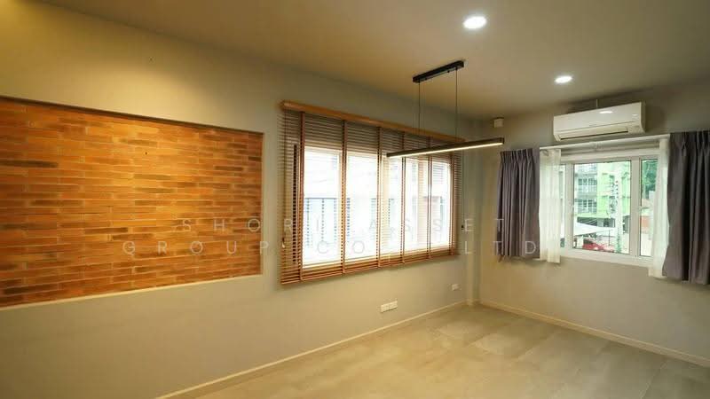 2-storey home office, Soi Wat Umong, Chiang Mai, Su Thep, Muang Chiang Mai, Chiang Mai, 3 Bedrooms, 800 sqm, Single Detached House For Sale, by Shori Asset Group Co., Ltd., 500524478 - DDproperty.com