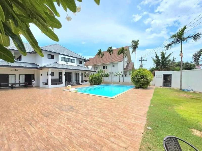 undefined, Chon Buri (Pattaya), Nong Pru, Bang Lamung (Pattaya), Chon Buri (Pattaya), 5 Bedrooms, 400 sqm, Single Detached House For Sale, by Nattasak Poosuwan, 500524499 - DDproperty.com