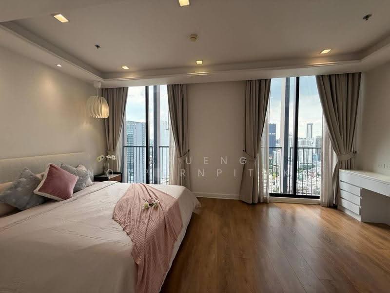 Noble BE33, Bangkok, 19 Soi Sukhumvit 33, Khlong Tan Nua, Watthana, Bangkok, 3 Bedrooms, 136 sqm, Condo For Sale, by Kanueng Noppornpitak, 500524526 - DDproperty.com