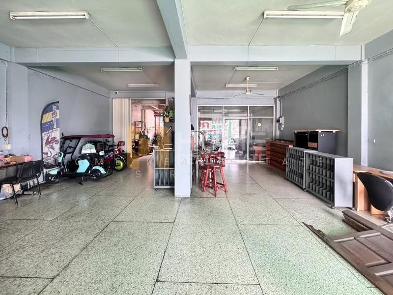 อาคารพาณิชย์ 2 คูหา แปซิฟิค ศรีราชา, Chon Buri (Pattaya), สุขุมวิท, Si Racha, Chon Buri (Pattaya), , 84 sqm, Shophouse For Rent, by HOME Real Estate Service, 500524549 - DDproperty.com