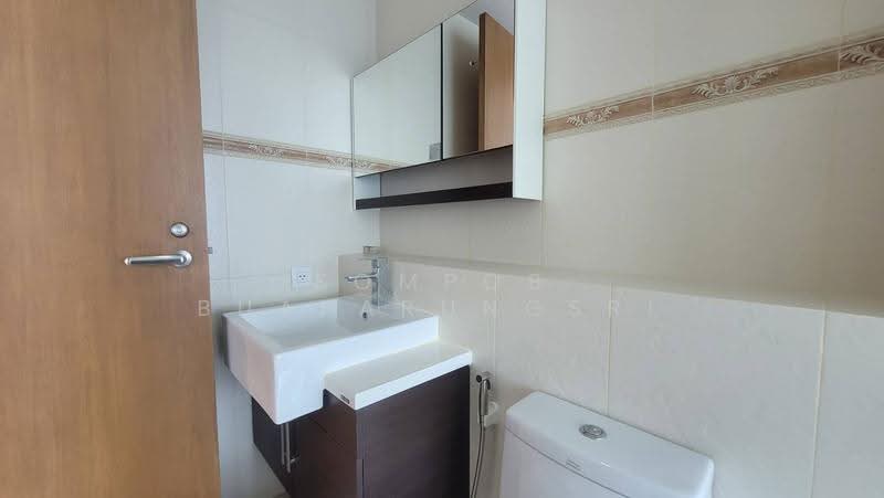 Siri At Sukhumvit, Bangkok, 902 Sukhumvit Road, Phra Kanong, Khlong Toei, Bangkok, 3 Bedrooms, 100 sqm, Condo For Rent, by Sompob Buaparungsri, 500524553 - DDproperty.com