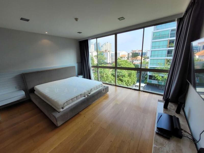 Ficus Lane, Bangkok, Soi Sukhumvit 44/1, Phra Kanong, Khlong Toei, Bangkok, 2 Bedrooms, 199 sqm, Condo For Rent, by Sompob Buaparungsri, 500524563 - DDproperty.com