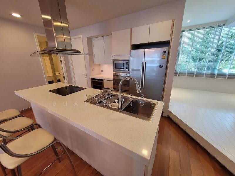 Ficus Lane, Bangkok, Soi Sukhumvit 44/1, Phra Kanong, Khlong Toei, Bangkok, 2 Bedrooms, 199 sqm, Condo For Rent, by Sompob Buaparungsri, 500524563 - DDproperty.com