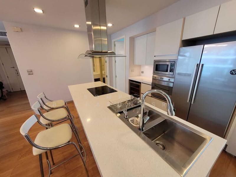 Ficus Lane : ไฟคัส เลน, กรุงเทพ, ซอยสุขุมวิท 44/1 (ซอยพิชัยสวัสดิ์), พระโขนง, คลองเตย, กรุงเทพ, 199 ตร.ม., คอนโด ให้เช่า, โดย Sompob Buaparungsri, 500524563 - DDproperty.com