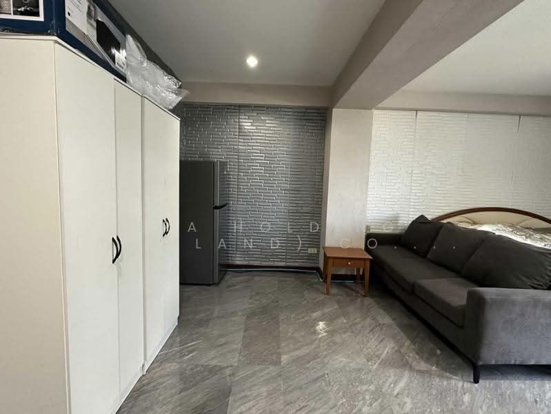 Baan Suan Condo, Bangkok, 21 Kesini Ville 1 Alley, Samsen Nok, Huai Khwang, Bangkok, 1 Bedroom, 33 sqm, Condo For Sale, by ERA Holding (Thailand) Co., Ltd., 500524568 - DDproperty.com