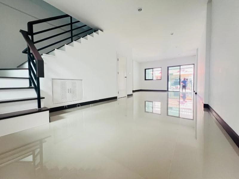 ทาวน์เฮ้าส์แม่กลอง สมุทรสงคราม, Samut Songkhram, Mae Klong, Muang Samut Songkhram, Samut Songkhram, 3 Bedrooms, 100 sqm, Townhouse For Sale, by The Best Property กิ๊ก, 500524573 - DDproperty.com