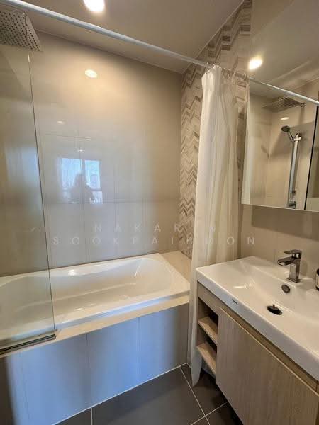 Oka Haus Sukhumvit 36, Bangkok, 3399 Rama 4 Road, Khong Tan, Khlong Toei, Bangkok, 1 Bedroom, 35 sqm, Condo For Rent, by Nakarin Sookpaiboon, 500524590 - DDproperty.com