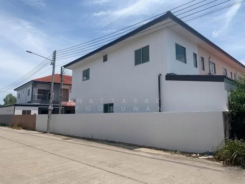 undefined, Chon Buri (Pattaya), Nong Pru, Bang Lamung (Pattaya), Chon Buri (Pattaya), 2 Bedrooms, 100 sqm, Single Detached House For Sale, by Nattasak Poosuwan, 500524616 - DDproperty.com