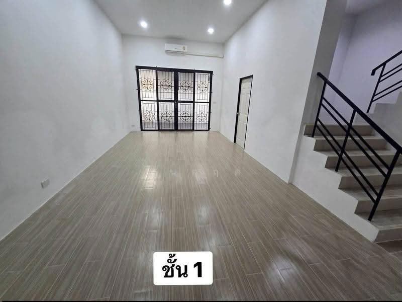 โฮมออฟฟิศให้เช่า ทาวน์โฮม 4 ชั้น ใกล้เซ็นทรัลอีสต์วิลล์ ลาดพร้าว 41 (ภาวนา5) ใกล้ MRT ภาวนา, กรุงเทพ, จันทรเกษม, จตุจักร, กรุงเทพ, 300 ตร.ม., สำนักงาน ให้เช่า, โดย ธนกฤต, 500524617 - DDproperty.com