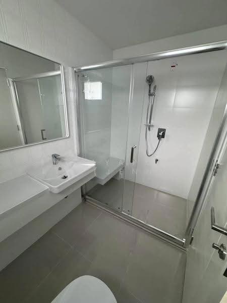 Villaggio 3 Srinakarin-Bangna, Samut Prakan, Bang Kaeo, Bang Plee, Samut Prakan, 4 Bedrooms, 200 sqm, Single Detached House For Rent, by Tittayaporn Kim (Jenny), 500524678 - DDproperty.com