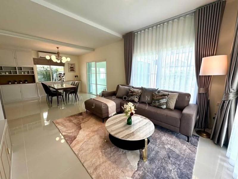 Villaggio 3 Srinakarin-Bangna, Samut Prakan, Bang Kaeo, Bang Plee, Samut Prakan, 4 Bedrooms, 200 sqm, Single Detached House For Rent, by Tittayaporn Kim (Jenny), 500524678 - DDproperty.com