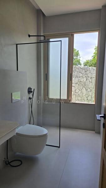 3-BR Villa, Chon Buri (Pattaya), Huai Yai, Bang Lamung (Pattaya), Chon Buri (Pattaya), 3 Bedrooms, 304 sqm, Villa For Sale, by Nattasak Poosuwan, 500524695 - DDproperty.com