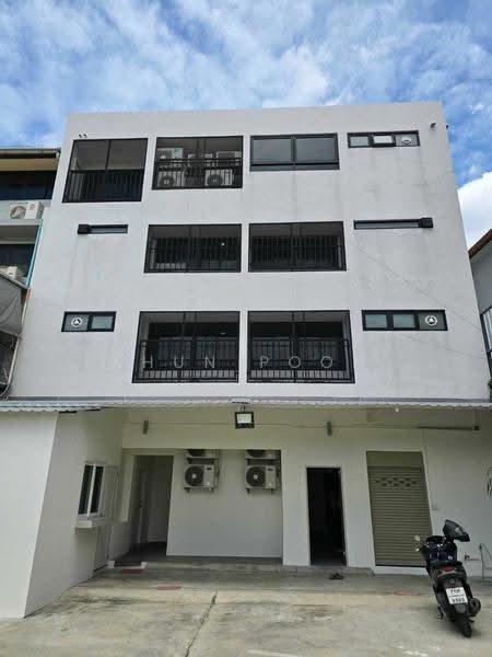 4-Story Office Building for Rent | Elevator | Near Lat Phrao Intersection (SPSSR382), Bangkok, จตุจักร, Chatuchak, Bangkok, , 600 sqm, Office Space For Rent, by Khun Poon, 500524703 - DDproperty.com