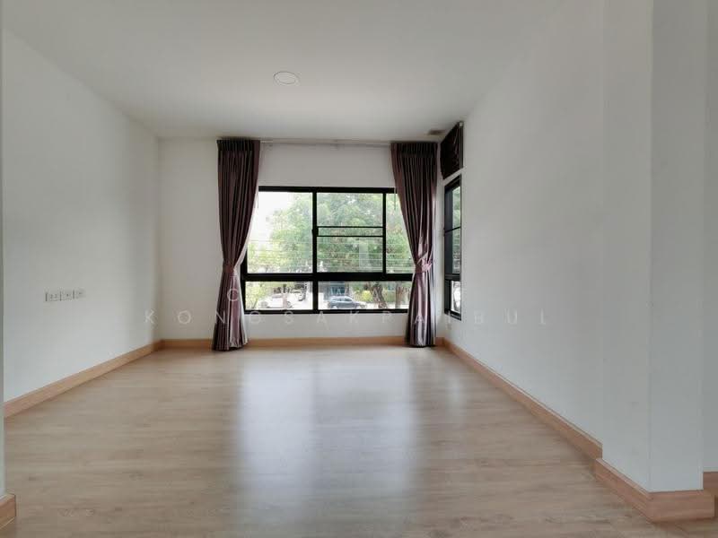 Casa Ville Wongwaen-Chatuchot, Bangkok, Wongsakorn 1 Road, Sam Wa Tawan Tok, Khlong Sam Wa, Bangkok, 4 Bedrooms, 260 sqm, Single Detached House For Sale, by CHAWALIT KONGSAKPAIBUL, 500524713 - DDproperty.com