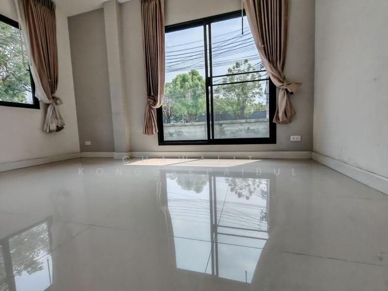 Casa Ville Wongwaen-Chatuchot : คาซ่าวิลล์ วงแหวน-จตุโชติ, กรุงเทพ, ถนน วงศกร 1, สามวาตะวันตก, คลองสามวา, กรุงเทพ, 260 ตร.ม., บ้านเดี่ยว ขาย, โดย CHAWALIT KONGSAKPAIBUL, 500524713 - DDproperty.com