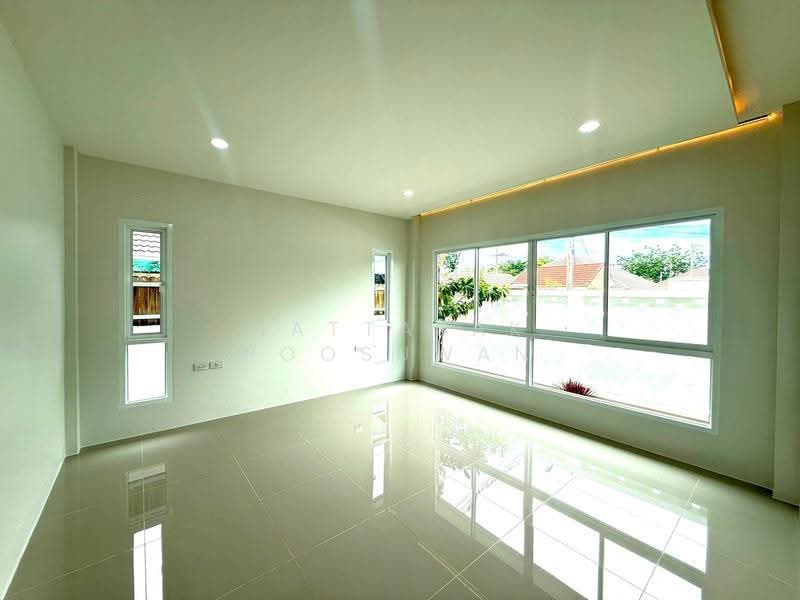 undefined, Chon Buri (Pattaya), Nong Pru, Bang Lamung (Pattaya), Chon Buri (Pattaya), 2 Bedrooms, 66 sqm, Single Detached House For Sale, by Nattasak Poosuwan, 500524759 - DDproperty.com