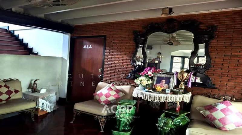ขายบ้านเดี่ยวกลางเอกมัย | พร้อมสวนใหญ่ บนที่ดินประมาณ 97 ตารางวา, กรุงเทพ, คลองตันเหนือ, วัฒนา, กรุงเทพ, 388 ตร.ม., บ้านเดี่ยว ขาย, โดย Acute Realty Partner Co.,Ltd., 500524815 - DDproperty.com