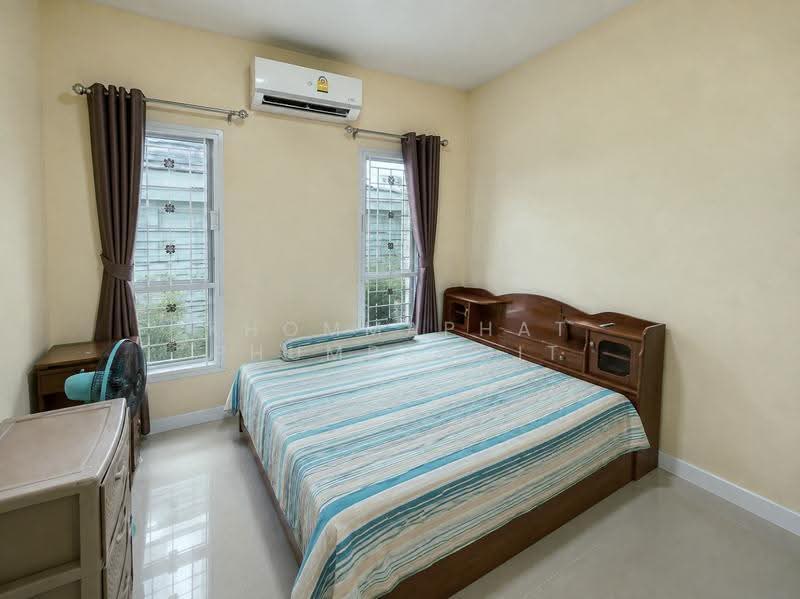 tr.W. Nikhm phạtʹhnā sxy 6 rayxng House for sale, Jidapha, corner unit, 32 sq.wa, Nikhom Phatthana, Rayong, Makhamku, Nikhom Pattana, Rayong, 2 Bedrooms, 71 sqm, Townhouse For Sale, by Khommaphat Phumbandit, 500524816 - DDproperty.com