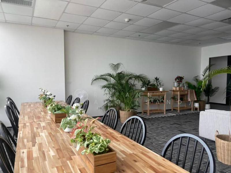 Luxury Fully Furnished Serviced Office Space for Rent – 102 sq.m. | Khlong Toei – Rama 4 Area, Bangkok, Khlong Toei, Bangkok, , 102 sqm, Office Space For Rent, by Pornpann Kaewplang (Sand), 500524818 - DDproperty.com