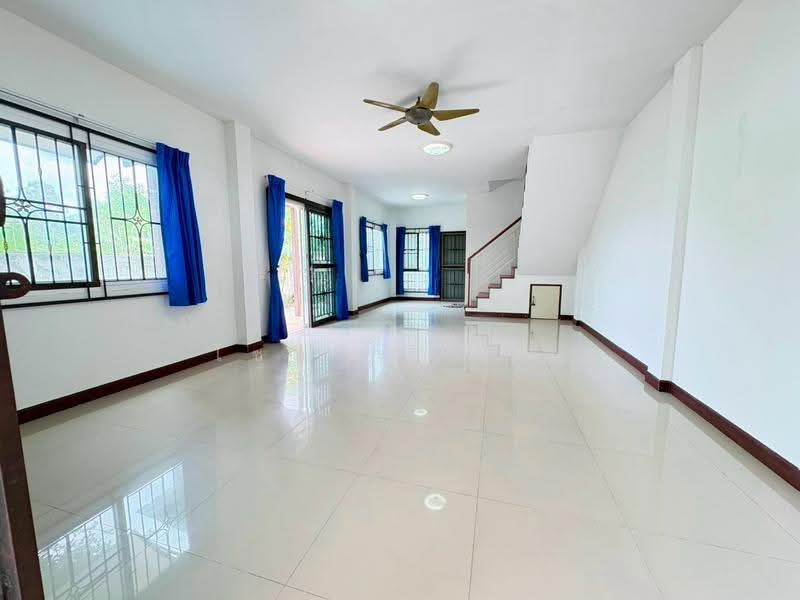 Noantawee Ville 5, Bangkok, Mit Maitri Road, Nong Chok, Bangkok, 3 Bedrooms, 150 sqm, Townhouse For Sale, by อาทิชา โชตจิราวณิช, 500524851 - DDproperty.com