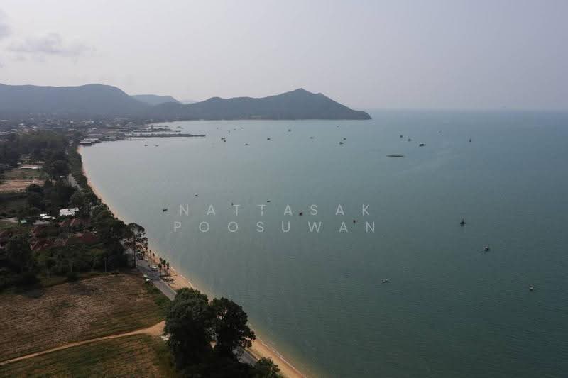 Del Mare Bangsaray Beachfront, Chon Buri (Pattaya), Soi Na-Jomtien 56, Sukhumvit Road, Bang Sa-re, Sattahip, Chon Buri (Pattaya), 1 Bedroom, 42 sqm, Condo For Sale, by Nattasak Poosuwan, 500525041 - DDproperty.com