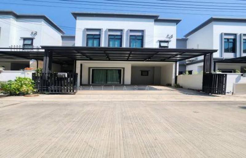 4-BR Townhouse, Chon Buri (Pattaya), Nong Kakha, Phan Thong, Chon Buri (Pattaya), 4 Bedrooms, 130 sqm, Townhouse For Sale, by Nattasak Poosuwan, 500525098 - DDproperty.com