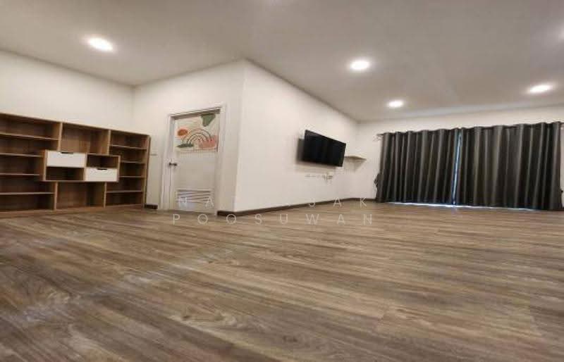 4-BR Townhouse, Chon Buri (Pattaya), Nong Kakha, Phan Thong, Chon Buri (Pattaya), 4 Bedrooms, 130 sqm, Townhouse For Sale, by Nattasak Poosuwan, 500525098 - DDproperty.com