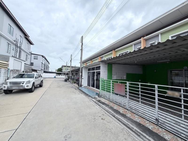 Family City Pantong : แฟมิลี่ ซิตี้ พานทอง, ชลบุรี, 81/449 หมู่ 8, มาบโป่ง, พานทอง, ชลบุรี, 100 ตร.ม., ทาวน์เฮ้าส์ ขาย, โดย The Best Property ไข่นุ้ย, 500525099 - DDproperty.com