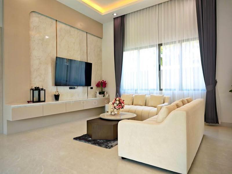4-BR Villa, Chon Buri (Pattaya), Poong, Bang Lamung (Pattaya), Chon Buri (Pattaya), 4 Bedrooms, 280 sqm, Villa For Sale, by Nattasak Poosuwan, 500525146 - DDproperty.com