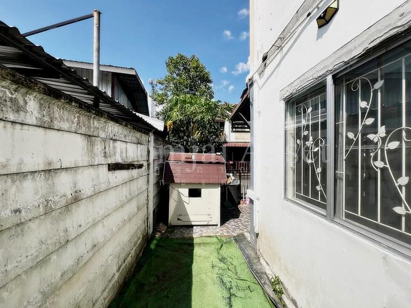 ให้เช่า บ้านพฤกษา 71 กรุงเทพ - ปทุมธานี หลังริม, Pathum Thani, Bang Dua, Muang Pathum Thani, Pathum Thani, 3 Bedrooms, 115 sqm, Townhouse For Rent, by ณัฏฐ์อาณา บรรยงกะเสนา ณ อยุธยา, 500525158 - DDproperty.com